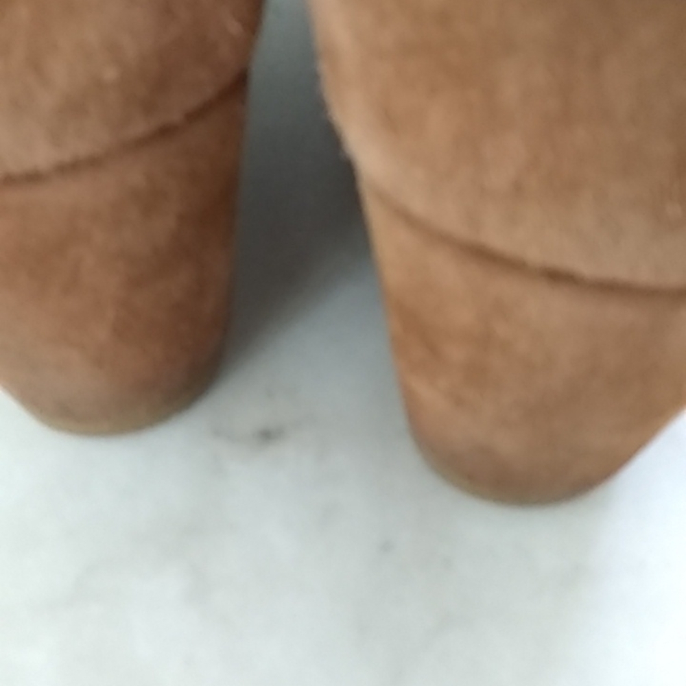 Toms booties. - Picture 12 of 12